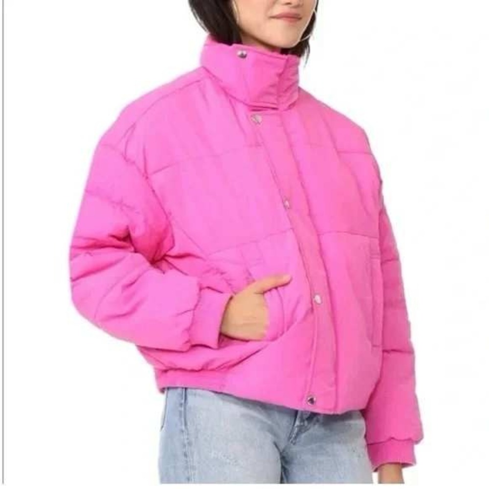 Free People Hot Shot‎ Puffer Jacket Pink Cropped Quilted Zip Up Size Small